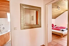 Apartment with roof terrace and stunning lake view - Jacuzzi included! - Image 5