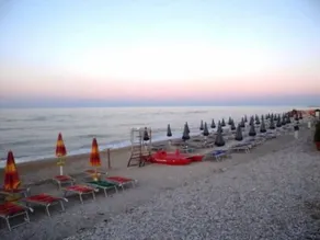 Porto Sant Elpidio: Dejlig fuldt møbleret lejlighed beliggende i stueetagen i en bygning i Porto Sant'Elpidio. - Image 2