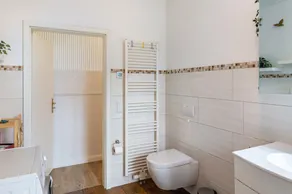 Casa vacanze Optikstadt Rathenow con terrazza, camino, Smart TV, Wi-Fi e parcheggio vicino all'Havel - Image 5