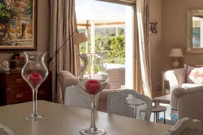 Villa climatisée 4 chambres avec piscine privée - 5 min de Valbonne - Image 4
