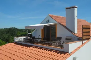 Queen bed studio loft apartment - bathroom, kitchenette & terrace 7km Obidos - Image 4
