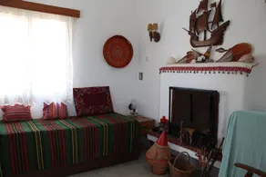 Aegean traditional home in Athens Riviera - Image 4