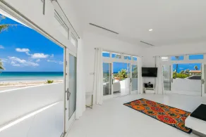 Ocean Front 7-bedroom 7-bath Sunset Views Malmok! - Image 2