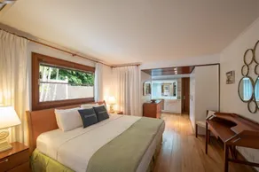 Luxury 2 bed villa close to beach. - Image 3
