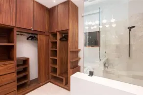 Best Beach FRONT Condo - Image 3