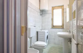 Gorgeous apartment in Marina di Caronia with WiFi - Image 2