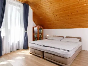 Alleinstehendes Ferienhaus mit privatem Pool, Klimaanlage,  W-LAN, TV, Innenhof, Haustiere erlaubt - Image 4