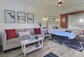 Sea Star Studio - Ocean View - Steps to the Beach,  Dog Friendly - Image 4