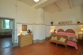 Erdgeschosswohnung mit Essen im Freien, Gemeinschaftspool und Wi-Fi auf preisgekröntem Weingut. - Image 5