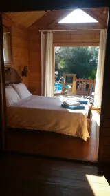 Unique Cabin,  4 Miles to Beach, Stunning Views, Unlimited WIFI. 4 x4 paradise. - Image 3