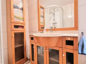 Renovated cottage with enclosed garden in Boissets - Image 5