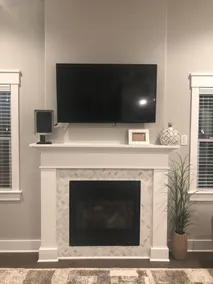 BRAND NYE 2019 BEAUTIFUL UPSCALE 4BR / 2BATH TOP FLOOR PRIVATE ELEVATOR-NO STEPS - Image 2