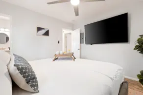 Mission Point 1 by AvantStay San Diego Beach House w Huge Patio Fire Pit Walk to Beach - Image 4