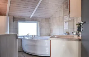 Pet Friendly Home In Hvide Sande - Image 4