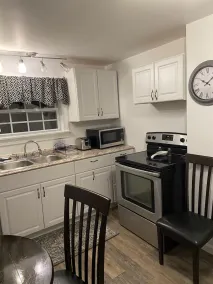 Cozy bungalow  - Image 4