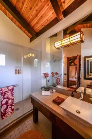 PUAKO Villa de luxe sur la plage de PUAKO, 4 chambres avec salle de bains privative + média, piscine à débordement - Image 5