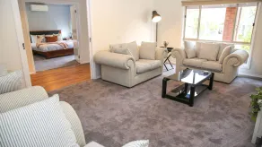 SHINE BRIGHT - Spacious family friendly group living in Bright - Image 5