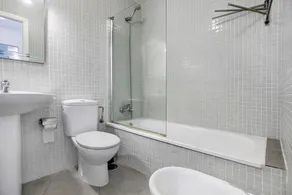 Apartment Edificio Los Martines with Sea View, Pool & Wi-Fi - Image 5