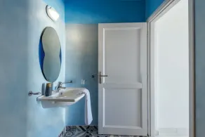 Villa - Sleeps 5 - Private Heated Pool-Parking - Image 4