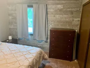 Beautiful year round lake home!  Sleeps 8 comfortably! - Image 4