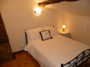 Holiday Cottage with Scandinavian Hot Tub located in Bussiere Poitevine - Image 4