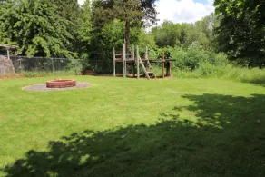 Sweet 3 Bedroom, Walk to Main St! - Image 2