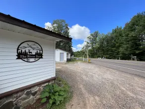 Cozy River Cottage on the Old Abe Chippewa River. - Image 4