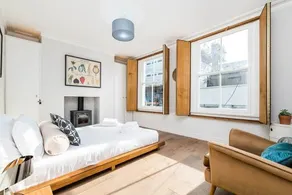 Stunning 3BD Flat Shoreditch with Hidden Garden - Image 5