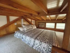 The Peaceful Pine Cabin - Image 3