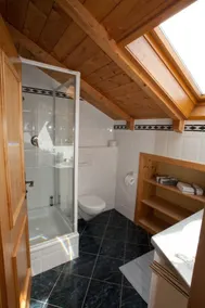 Vacation apartment in country house style 1-4 persons, 74sqm, 2 bedrooms, 2 bathrooms, balcony - Image 3