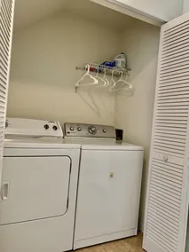 ☀ Énorme ~ NOUVEAU ~ Luxe ~ Maison de ville à 4 niveaux ~ lit king ~ 2 Chambre des maîtres ~ Piscine ~ WiFI - Image 5