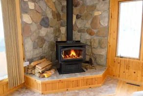Serenity Beach Haus – Hot Tub & Fire Pit, Near Hiking, Skiing & Snowmobiling - Image 2