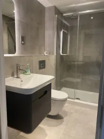 Icona - Modern 2 bed apartment - Image 3