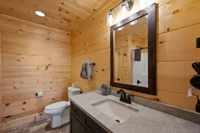 Hot tub cabin with fireplace, Smoky Mountain views, pet friendly, 10 min to Park - Image 4