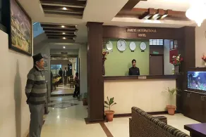 Darcys International Hotel - Image 4