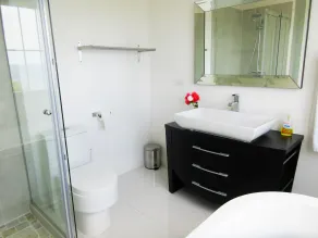 ForgetMeNot-Beautiful Townhouse - Avec vue sur la mer et plage privée. - Image 4