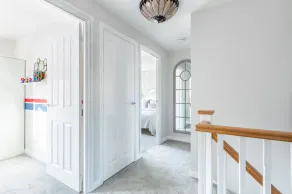 5-minute walk to Bicester Outlet Village - Image 3