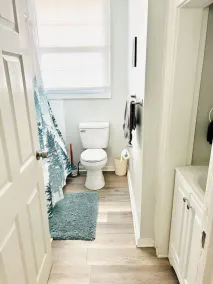 Stylish 3BR Home Sleeps 8 w/ Grill – Near CrossPlex & Downtown - Image 3
