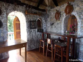 Baluarte de Argao Beach Resort - Image 4