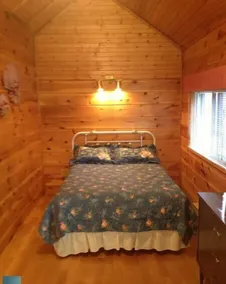 Large Pine Cottage - Parlee Beach, New Brunswick - Image 4