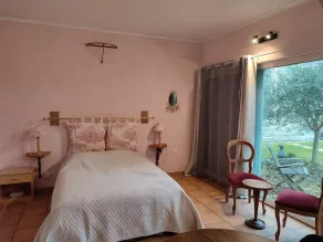 Cozy studio with shared garden and parking, ideal for couples facing Pontlevoy Abbey - Image 3