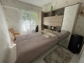Cozy 2-Bedroom Apartment with Balcony & Full Amenities Near Arcachon Beach - Image 3