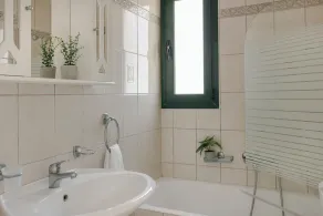 Seaspray Villa is a 3 bedroom Villa front of the sea with private swimming pool - Image 2