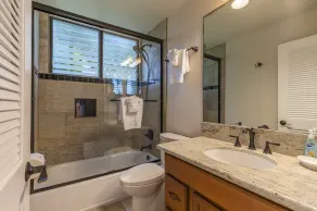 Oceanfront with AMAZING Views and AC! 2 Bedroom, 2 Bath Corner Unit KKSRC 3104 - Image 4