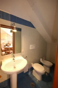 Il Libeccio A3 Apartment mit 2 Schlafzimmern und Zugang zum Garten und zum Pool - Image 3