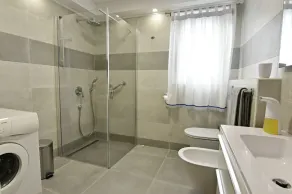 Beatrice Umag vacation home near the sea WiFi, garden, barbecue, washing machine - Image 2