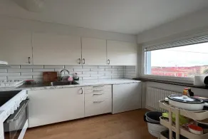15 Minuter Från Centrum Familjevänlig Lägenhet - Image 3