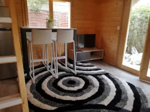 38m² chalet 10 minutes from the center of Nîmes - Image 3