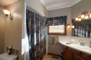 Spacieux bain à remous extérieur donnant sur GOLF COURSE 5BDRM 5BA CLIMATISE! - Image 4