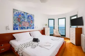 Villa con jardín, barbacoa y terraza - Image 2